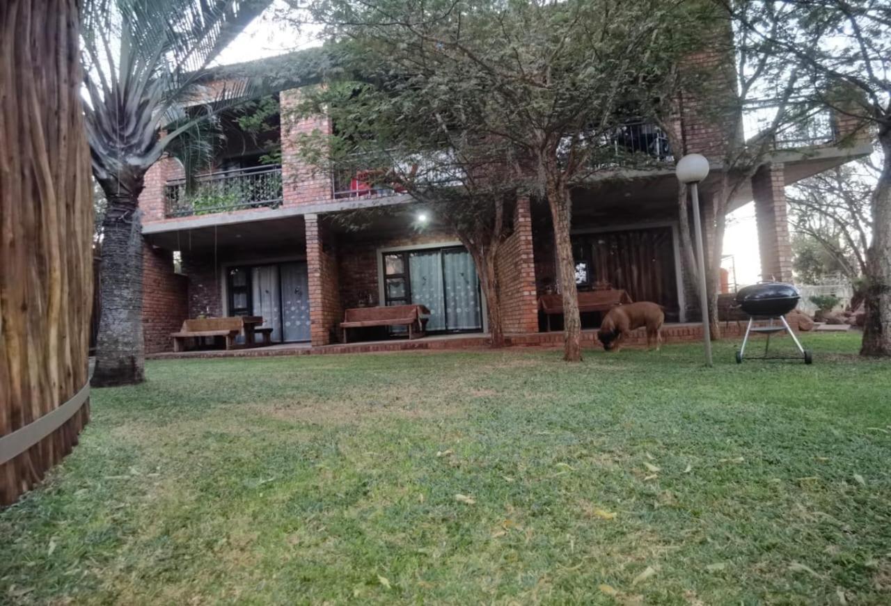 Suikerbosrant Sleep And Go Pretoria Exterior foto