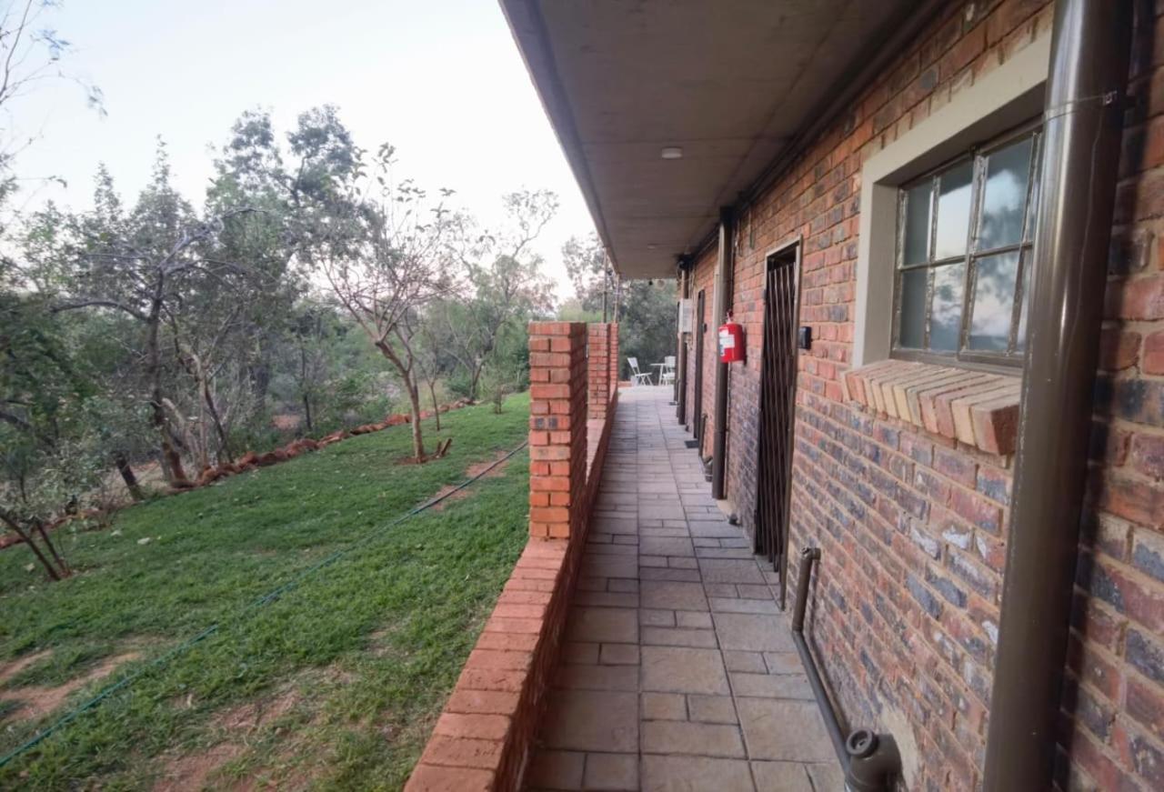 Suikerbosrant Sleep And Go Pretoria Exterior foto